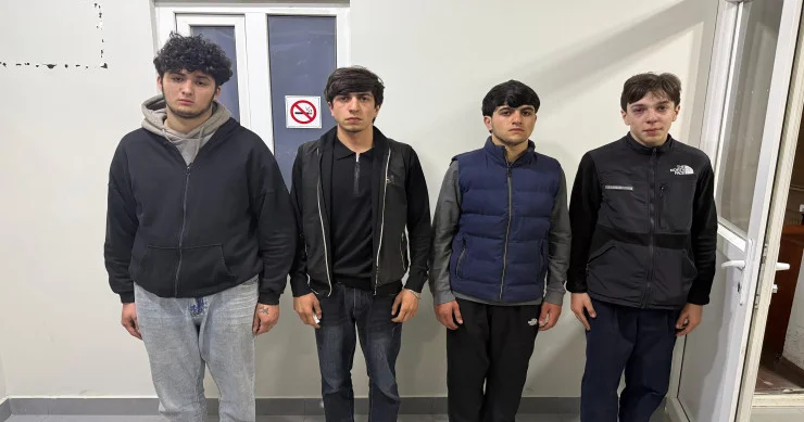 Bakıda avtoxuliqanlıq edən motosiklet sürücüləri həbs edildi VİDEO