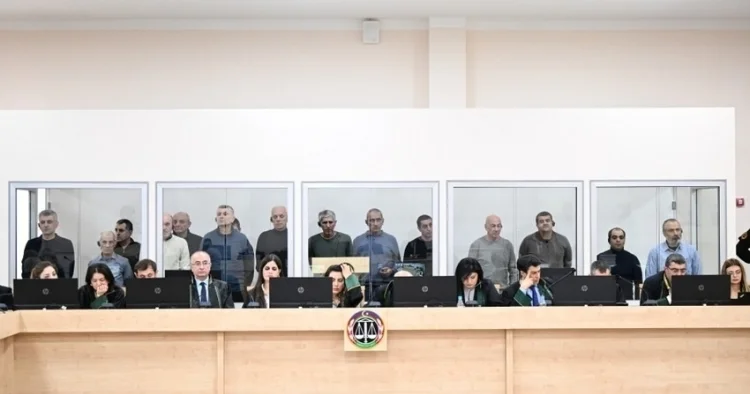 Ermənilərin məhkəməsi davam edir