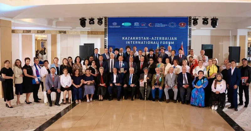 Almatıda Qərbi Azərbaycana Qayıdış Çağırışları mövzusunda forum keçirilib