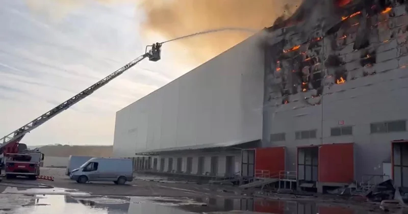 Lökbatanda güclü yanğın Video Fotolar Yenilənib