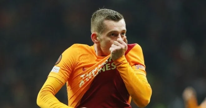 “Qalatasaray”dan Rumıniya klubuna