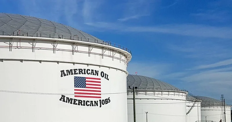 Reuters: США передадут нефтяным компаниям 53 млн баррелей нефти