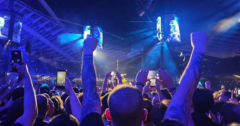 Metallica вызвала землетрясение в Греции