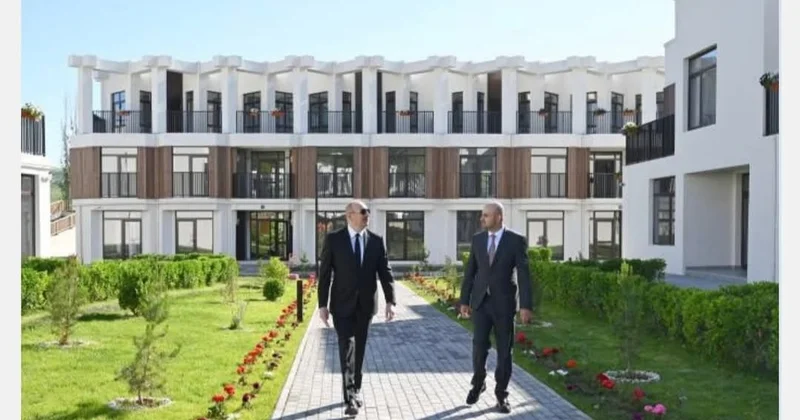Səfərin əsas ismarıcı: Zəfərdən quruculuğa