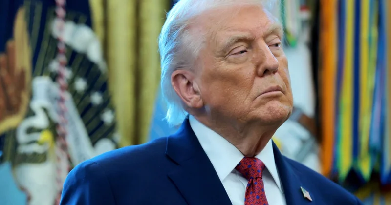 Трамп призвал к аресту Обамы ФОТО