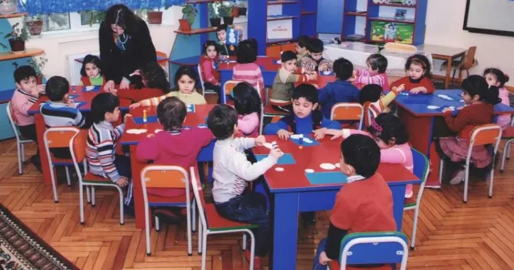 Azərbaycanda bağçadan naməlum əşya AŞKARLANDI