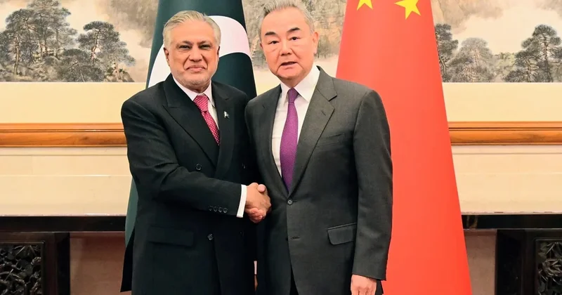 Pakistan və Çin XİN başçıları İranla atəşkəsin vacibliyini vurğulayıb