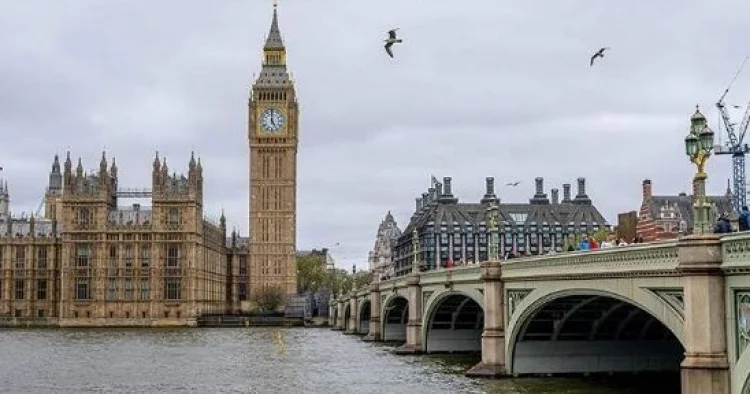 Britaniya Rusiyaya qarşı sanksiyalar siyahısına 85 fiziki və hüquqi şəxs əlavə edib