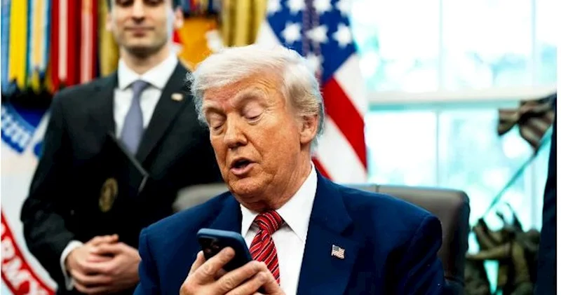 “Trump Mobile” olmayan telefon üçün yarım milyon insandan sifariş qəbul edib