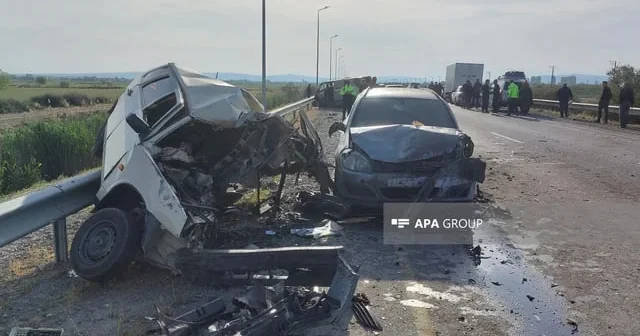 Səhər saatlarında Sabirabadda dəhşətli qəza: Ölən və yaralananlar var FOTO