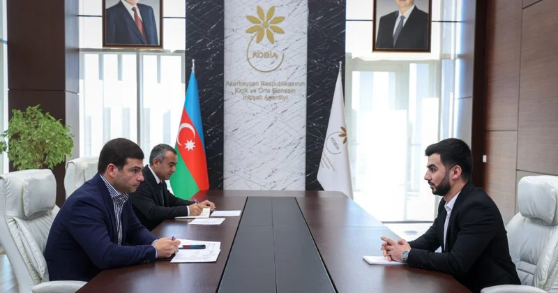 KOBİA nın rəhbəri sahibkarların müraciətlərini dinləyib
