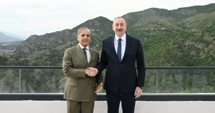 Prezident Şahbaz Şəriflə telefonla DANIŞDI