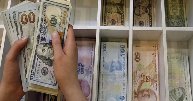 Dostu məşhur aktyorun xeyli miqdarda pulunu mənimsədi