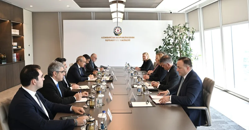 BP nin baş icraçı direktorunun Azərbaycana səfəri çərçivəsində iki sənəd imzalanıb