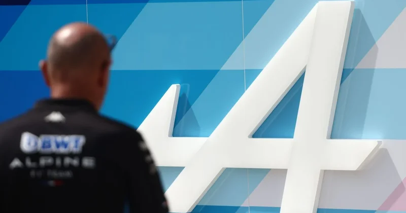 “Alpine” F1 komandasının avtomobili qəzaya uğrayıb