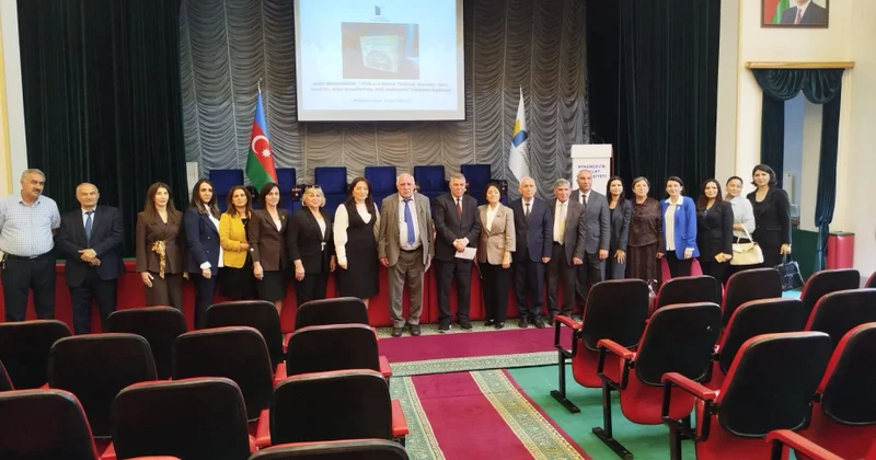 MDU da Birinci Türkoloji Qurultaya həsr edilmiş kitabın təqdimatı olub