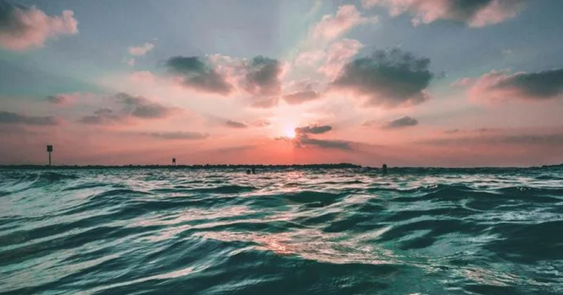 Dünya okeanının səthində temperatur ikinci dəfə ən yüksək həddə çatıb