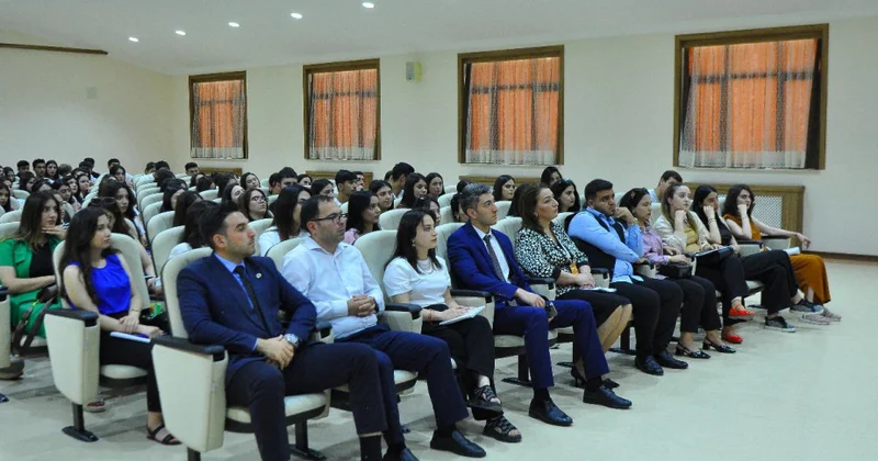 NDU da “Karyerada etik prinsiplər və şəffaflıq” mövzusunda təlim keçirilib