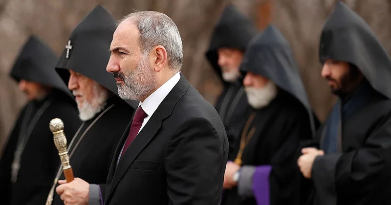 Paşinyan və II Qaregin arasında nə baş verir? ŞƏRH