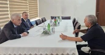 Əli Əhmədov seçiciləri ilə növbəti görüşünü keçirib