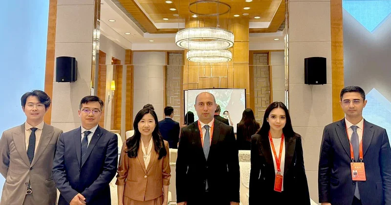 Elm və təhsil naziri Huawei şirkətinin rəhbər heyəti ilə görüşüb