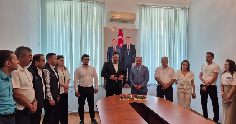 “SSAL 2” MMC şirkətinin rəhbəri “Səs” qəzetinin redaksiyasında qonaq olub FOTOLAR