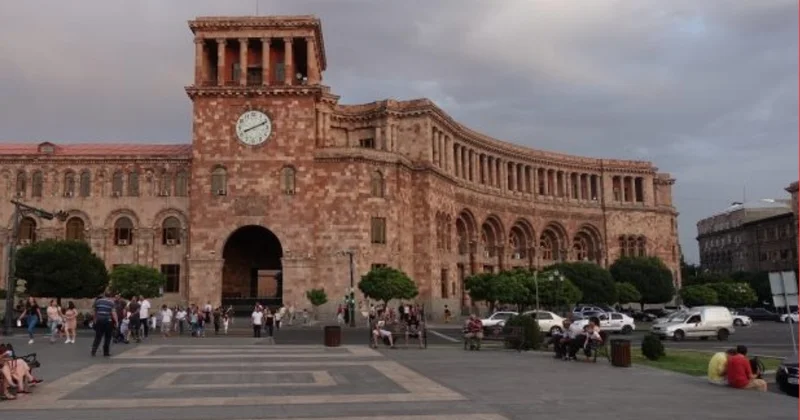 Separatçıların “gizlən paç” oyunu