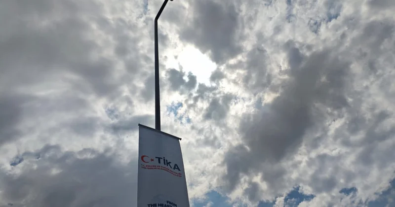 Daşkəsən şəhərində LED lampalı müasir işıq dirəkləri quraşdırılır