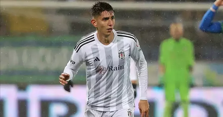 Portuqaliya klubu bu futbolçunu Beşiktaş a geri göndərdi
