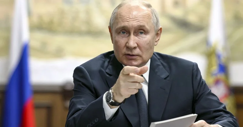 Putin: Ukrayna texnikasının 50 faizə qədəri dronlarla məhv edilir