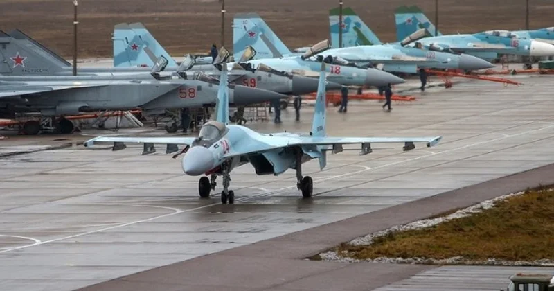 Россия перебросила бомбардировщики как можно дальше от Украины