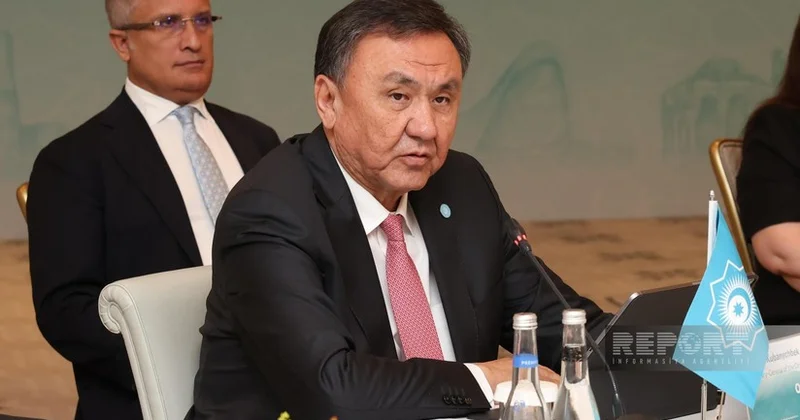 Куанычбек Омуралиев призвал к конкретным действиям для защиты семейных ценностей