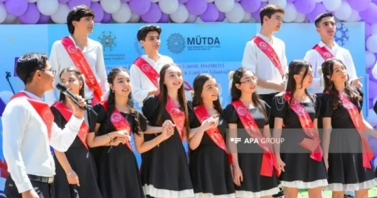 XƏBƏRDARLIQ: “Son zəng” günü uşaqlara maşın verməyin