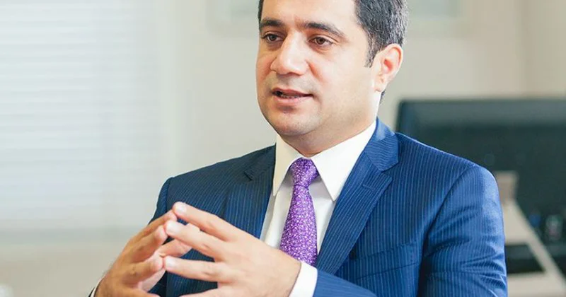 Azərbaycan Beynəlxalq Bankının filiallarında xidmət dayanıb: vətəndaşlar saatlarla növbədə qalır