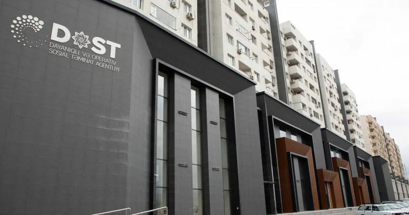 Xırdalanda Dost Mərkəzi yanır