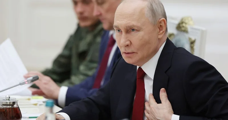 Putin: “Məqsəd rusiya cəmiyyətini parçalamaqdır”