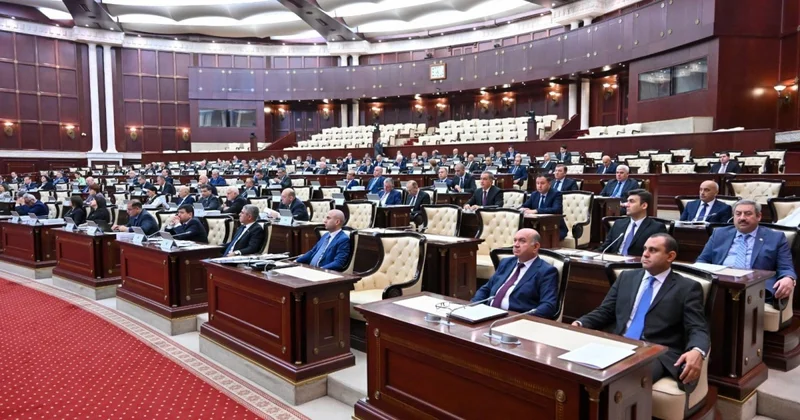 Qurtuluş günü Azərbaycanın varlığı ilə yoxluğu arasındakı o incə cizgi idi RƏY