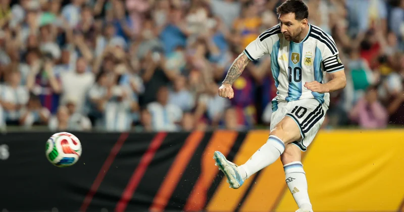 Messi yenidən DÇ nin qalibi olmaq şanslarını dəyərləndirdi