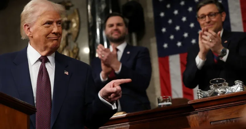 Donald Tramp impiçmentlərin ləğv edilməsinə çalışır