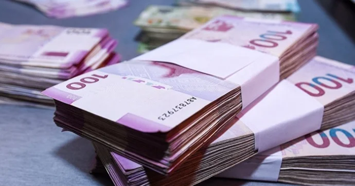 Büdcə gəlirlərində qeyri neft sektorunun payı açıqlandı