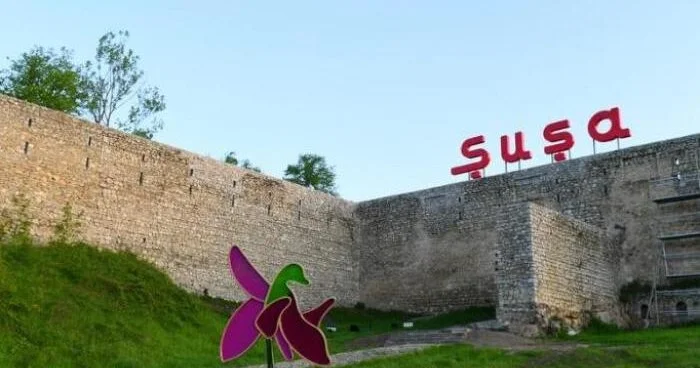Şuşada abidələrin razılaşdırılmadan başqa yerə köçürülməsi qadağası ilk oxunuşda qəbul edilib