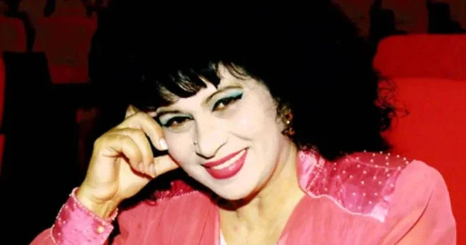 Zeynəb Xanlarova: Şəkilə ərə getdim, görüşmədim Video