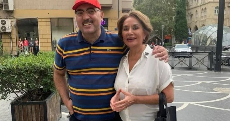 Leyla Şıxlinskaya ilə fotosunu paylaşıb, bunları yazdı