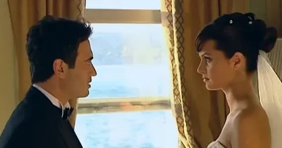 “O səhnəyə görə 20 ildir qarğış eşidirəm”