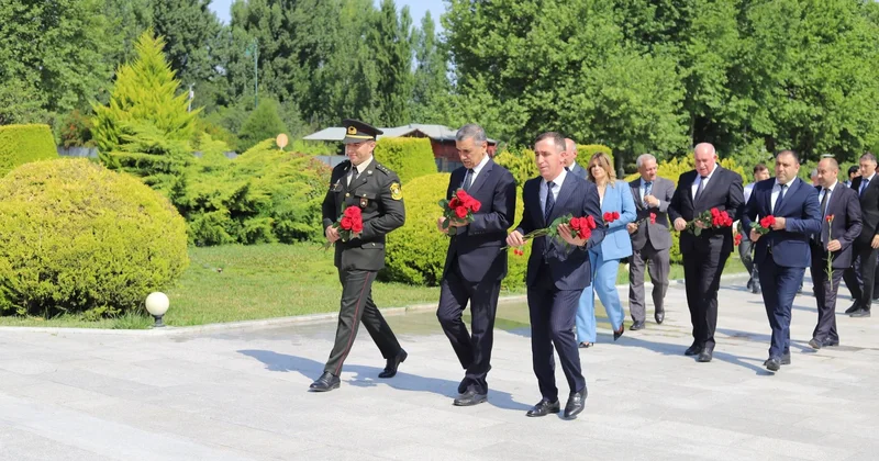 “Heydər Əliyev irsi və müstəqil dövlətçilik”