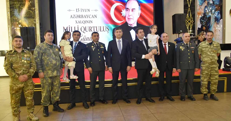 Yasamal ictimaiyyəti Milli Qurtuluş Gününü qeyd edib Fotolar