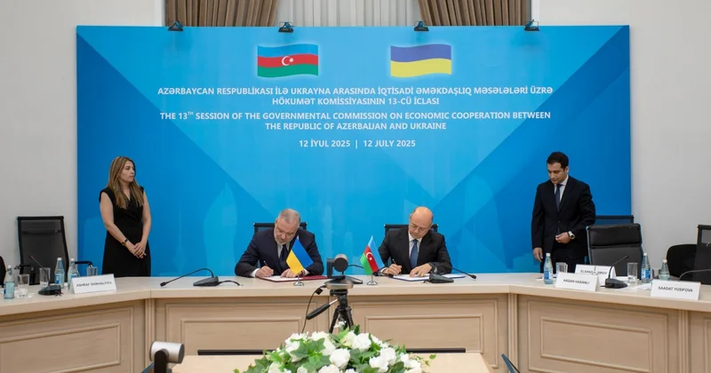 Azerbaijan, Ukraine hold productive talks on expanding ties (PHOTO)