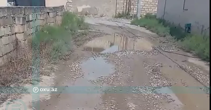 Жители поселка Сарай жалуются на плохие дороги