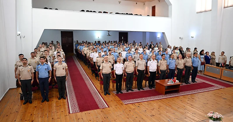 Azerbaijan Army holds graduation ceremony of courses organized in various foreign languages (PHOTO)