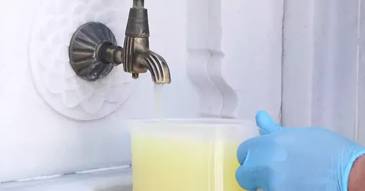 Türkiyədə inanılmaz hadisə: Məscidin həyətindən limonad fışqırdı